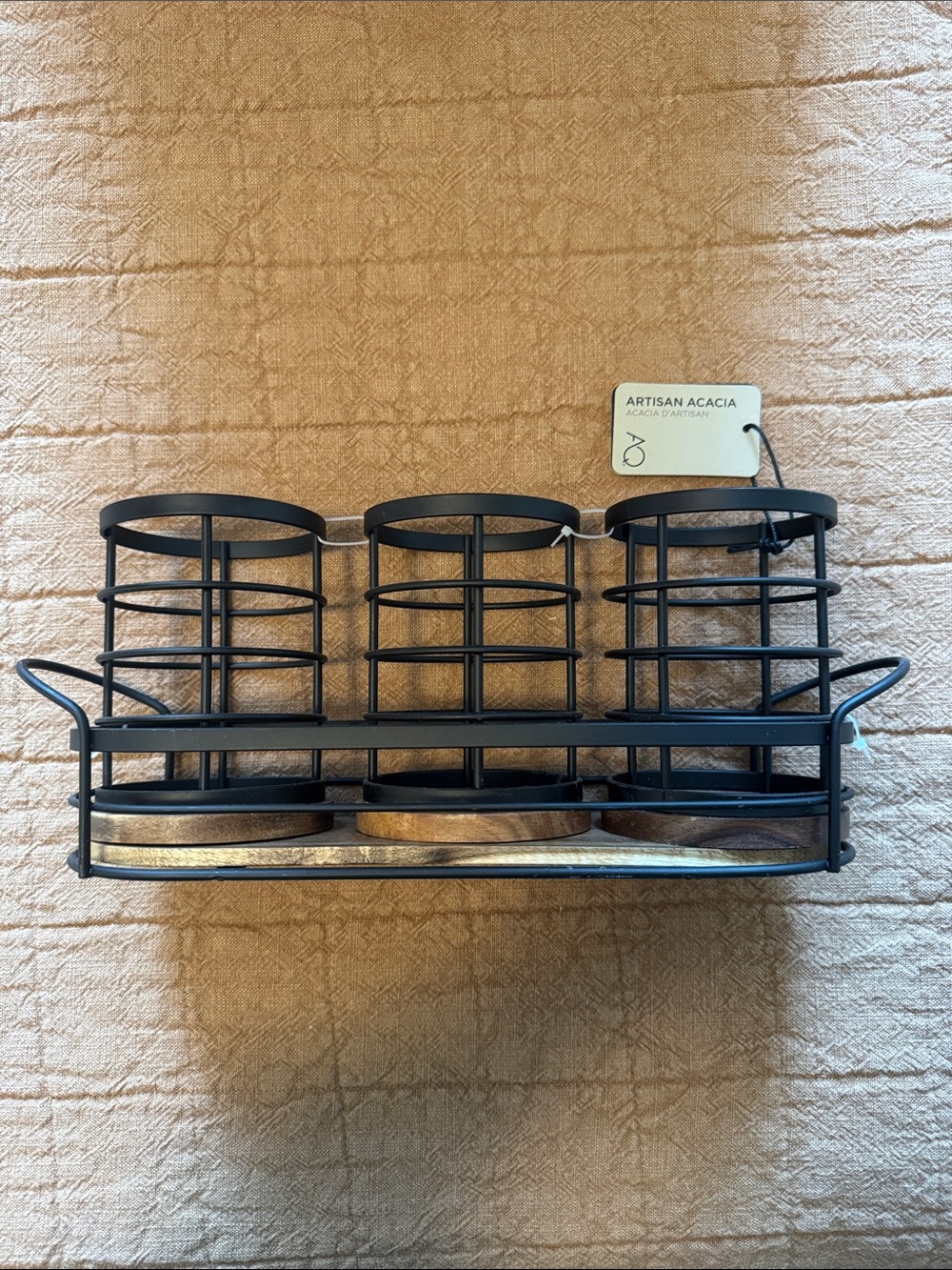 NWT 3-Cup Desk Organizer